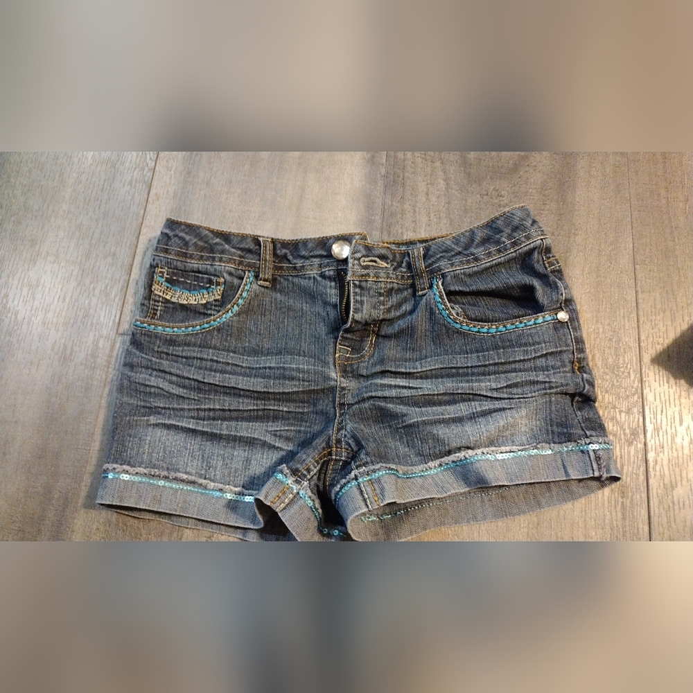 Girls shorts